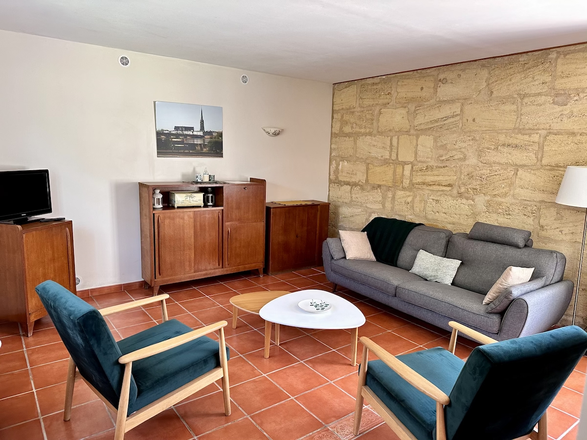 salon de Chez les Grands-Mères - gite pour 4 personnes Chateau la Gotnrie